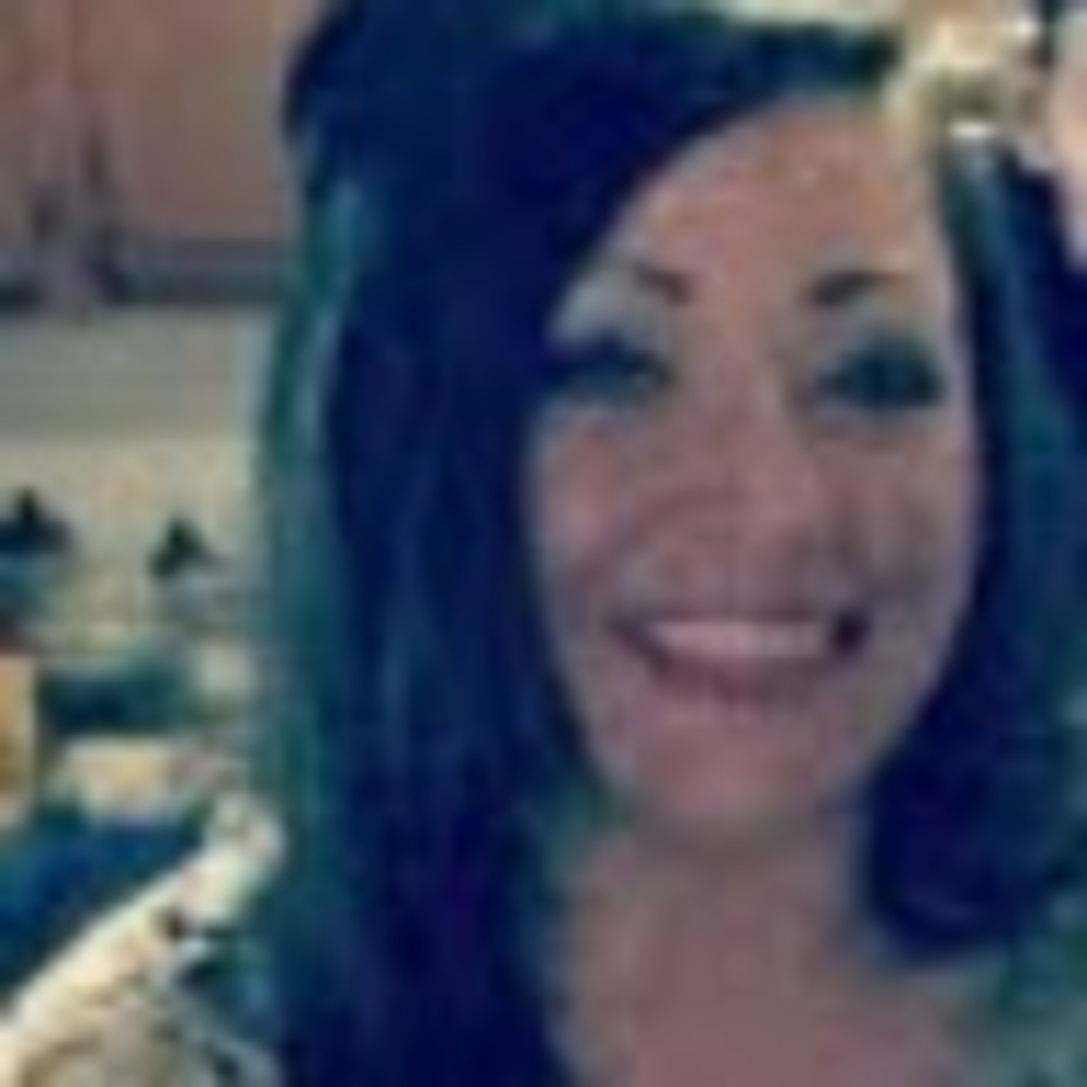 Meet your Posher, Desirae